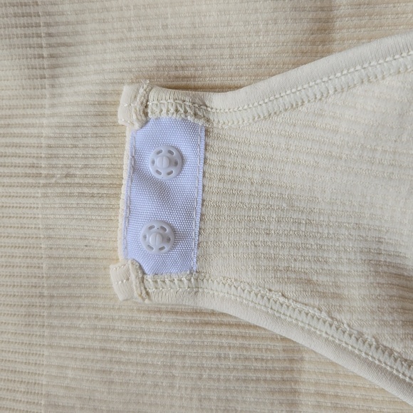 NWOT Square Neck Sleeveless Ribbed Seamless Stretch Fitted Bodysuit Cream Sz XL - Picture 5 of 9